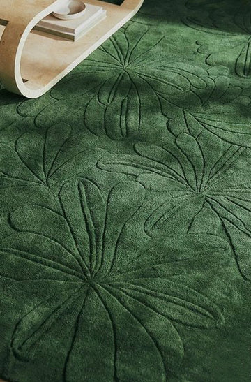 Green flora Tufted rug