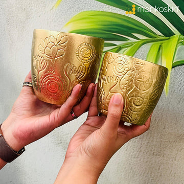 Golden pots set of 2